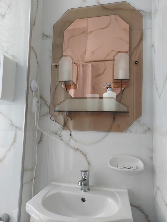 Hotel Asila 卡罗维发利 外观 照片